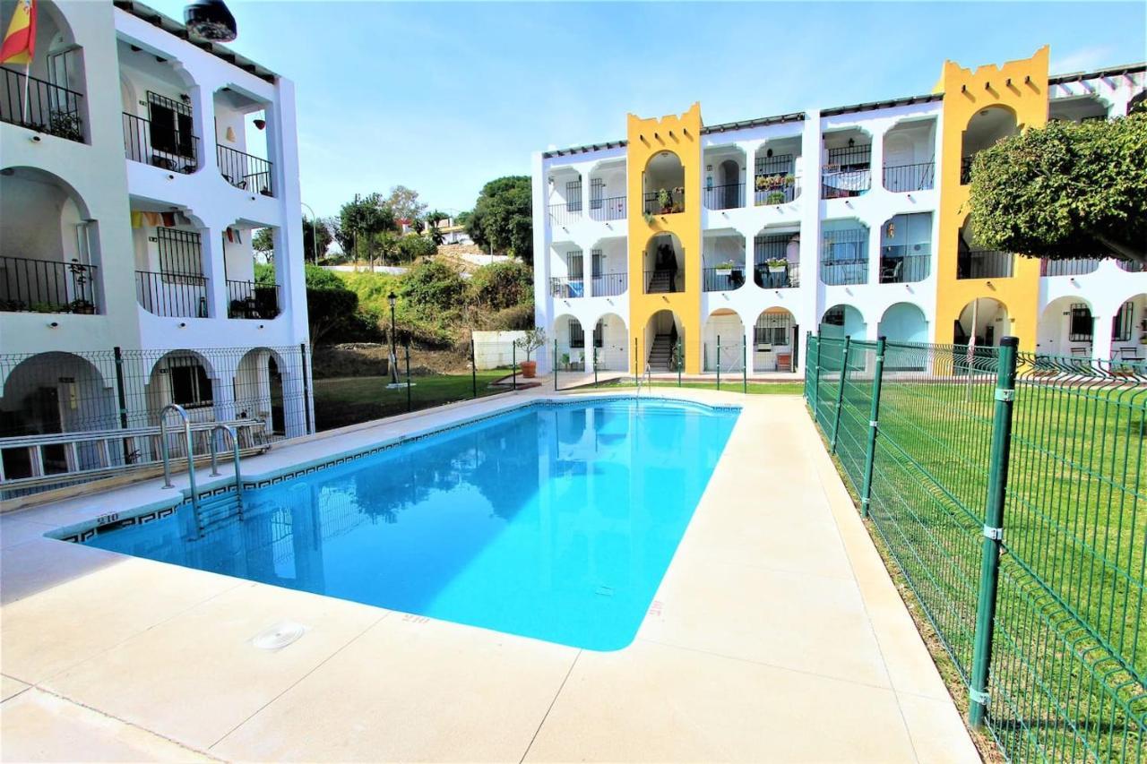 Apartamento Andalucia - A 100 Metros De La Playa, Camino Recto Sin Cuestas - Piscina بينالماذينا المظهر الخارجي الصورة